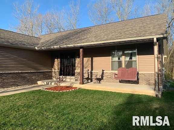 2nd image of 1229 N Country Ln