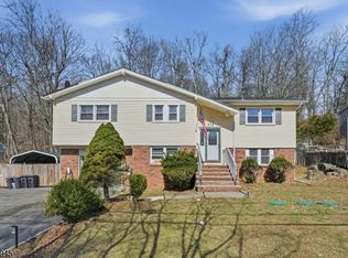 312 Hudson Ave, Hopatcong Boro, NJ 07843