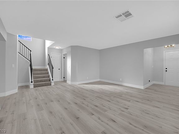 5th image of 2470 Swifton Ct