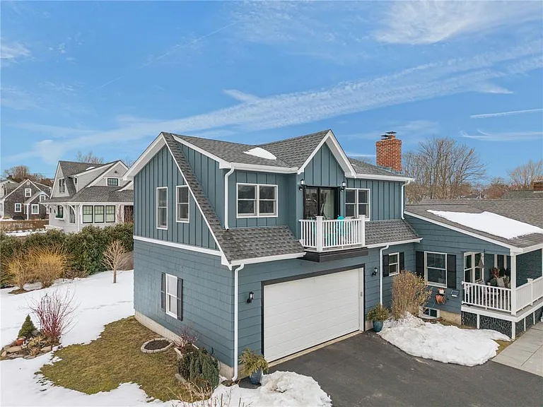 97 Eustis Ave #2 — Photo 2
