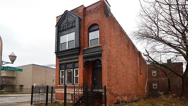 Building Photo