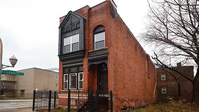 Building Photo