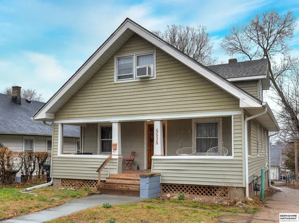 4536 Wirt St, Omaha, NE 68104