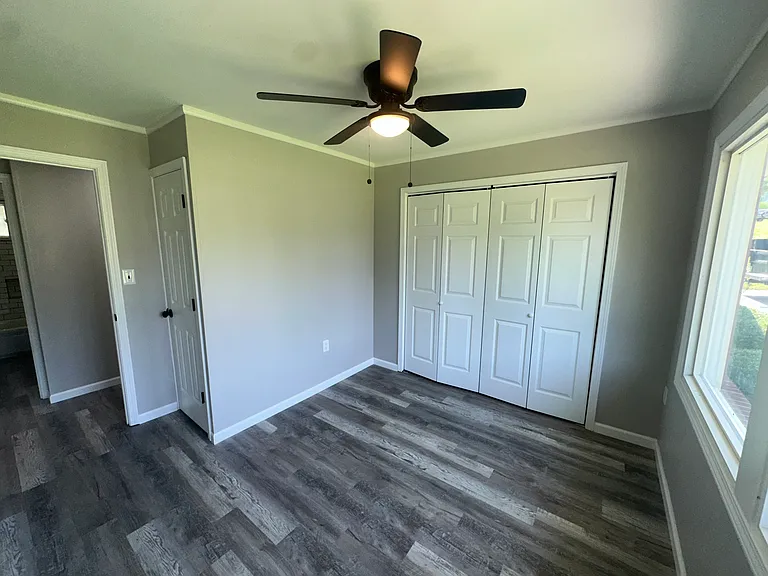 1322 E Walnut Grove Dr — Photo 10
