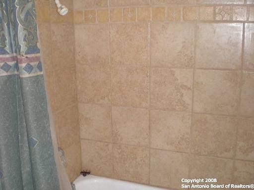 4th image of 8519 Bristlecone Dr
