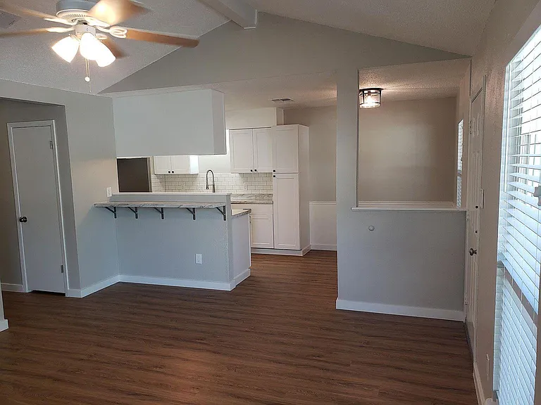 802 Ranch Rd #A — Photo 2