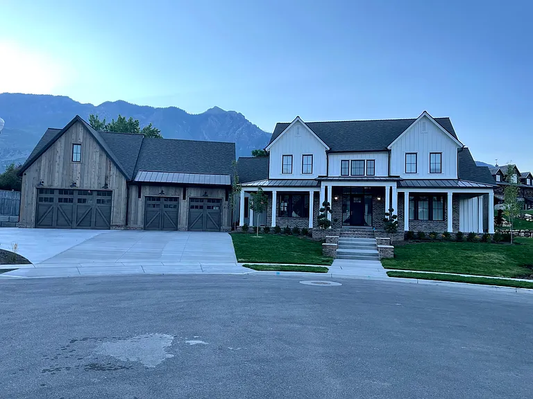 E Watkins Cir — Photo 11