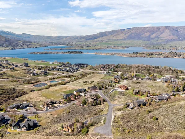 1380 S Innsbruck Dr, Huntsville, UT 84317