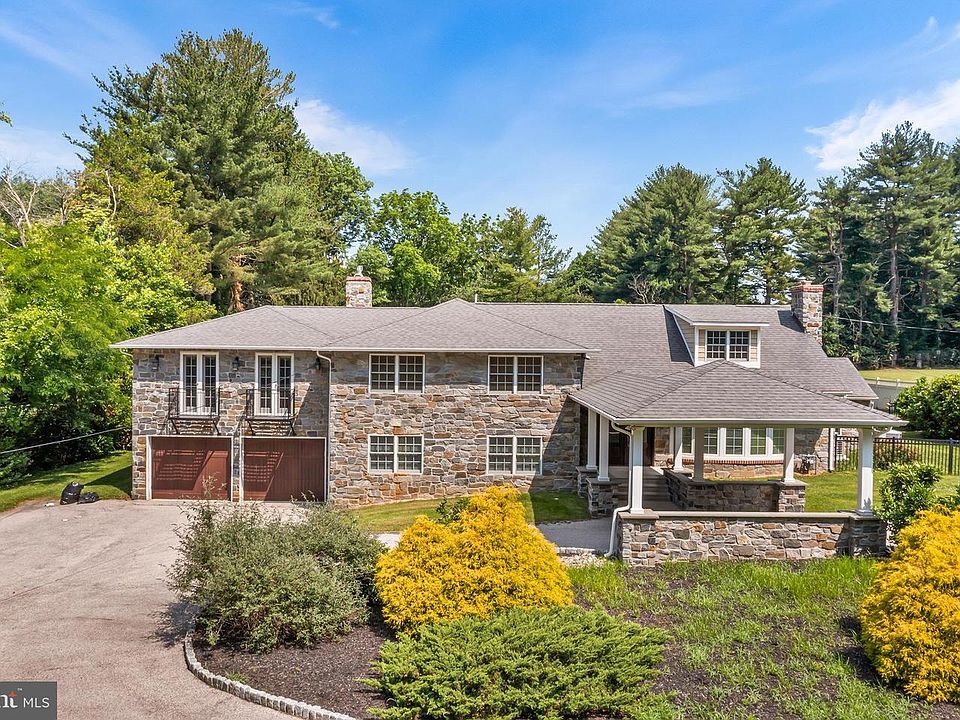 1st image of 14 College Ave