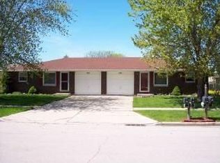 466 N Good Hope Rd, De Pere, WI 54115