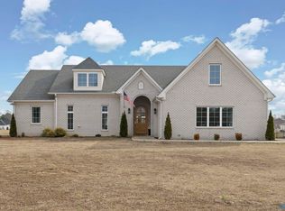 6218 Norris Mill Rd, Hartselle, AL 35640