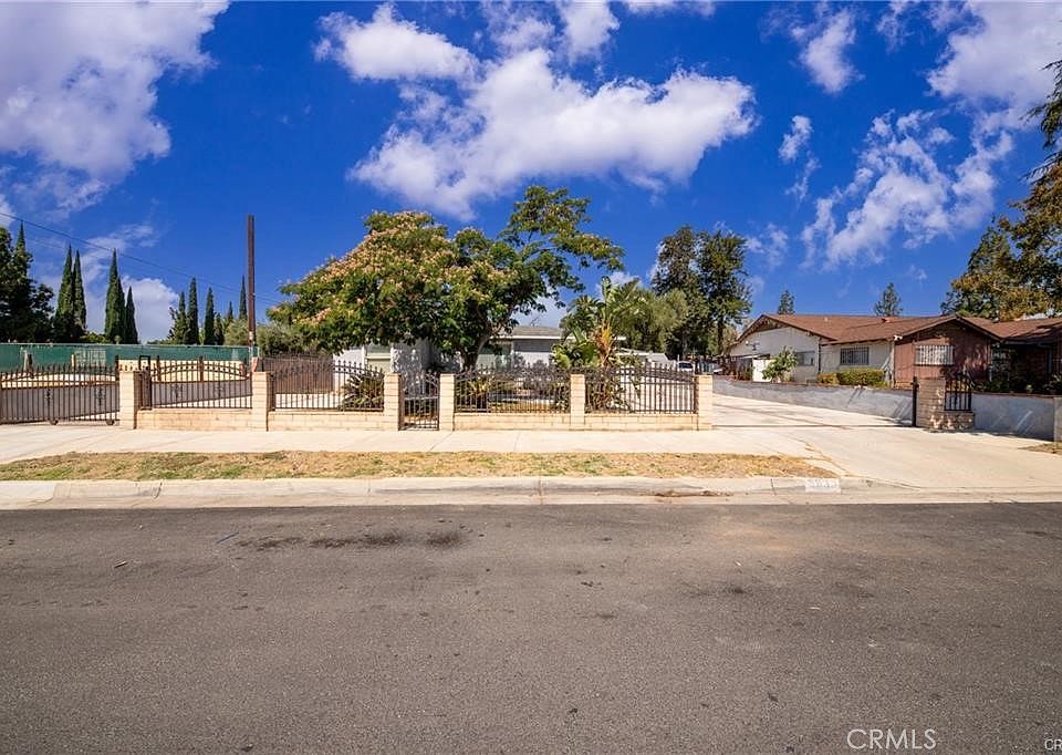 1st image of 9838 Alder Ave