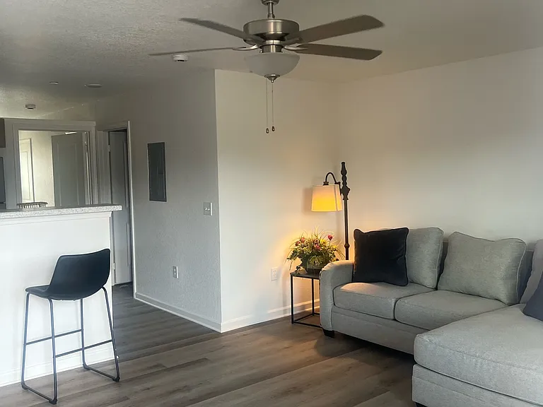 4600 Chisholm Rd — Photo 18