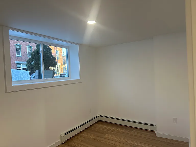98 India St #A — Photo 16