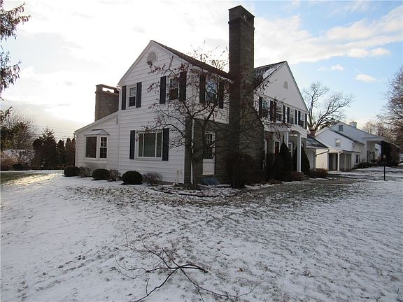 5th image of 132 Highland Ave