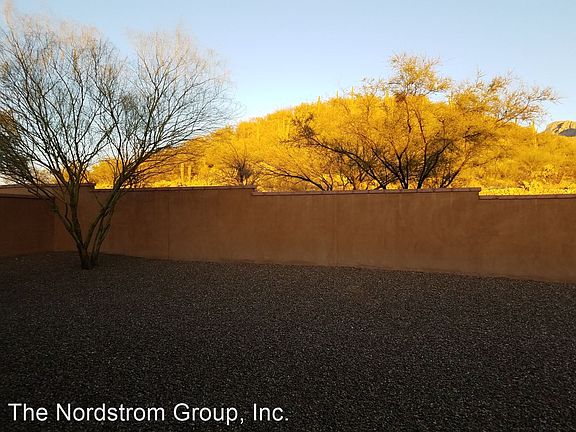 3rd image of 10770 N Della Vita Pl
