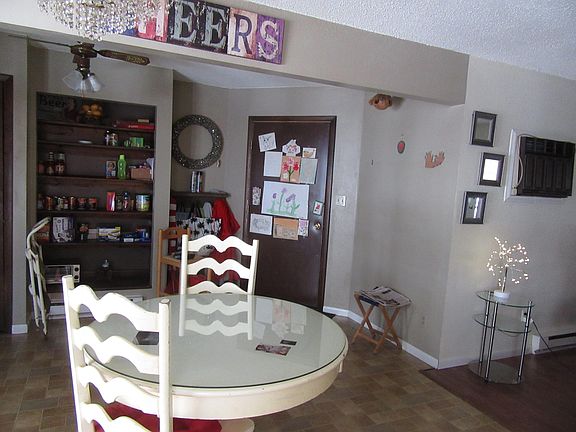 4th image of 4586 Vista Dr