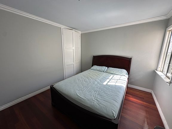 4th image of 800 Hershey Ave