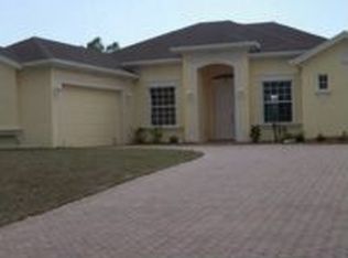 1916 NW 26th Pl, Cape Coral, FL 33993