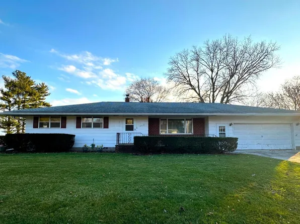 303 W Spring Grove Ave, Alexis, IL 61412