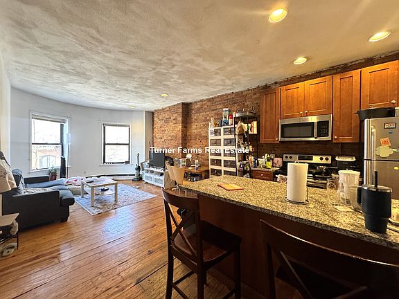3rd image of 610 Columbus Ave #3F