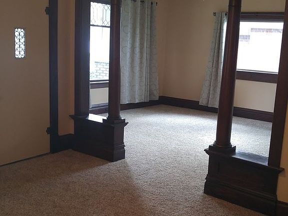 4th image of 408 W Knox Ave