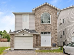 75 Lapointe Blvd #1C, Russell, ON K0A1W0