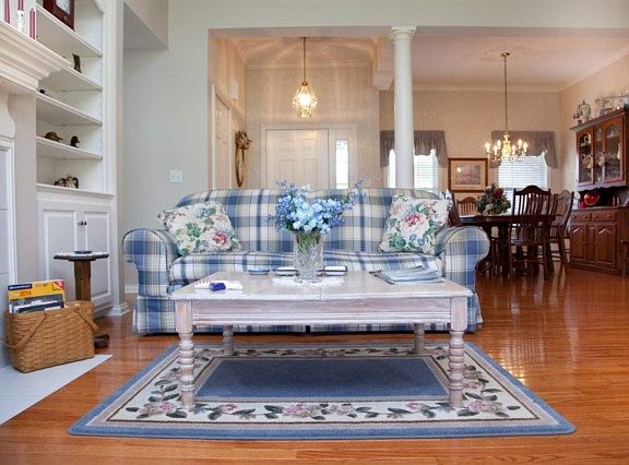 5th image of 4540 Arrowood Dr