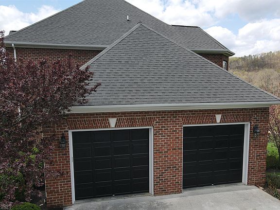 3rd image of 8332 Sawgrass Way