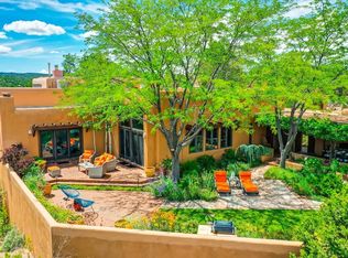 26 Camino Caruso, Santa Fe, NM 87506