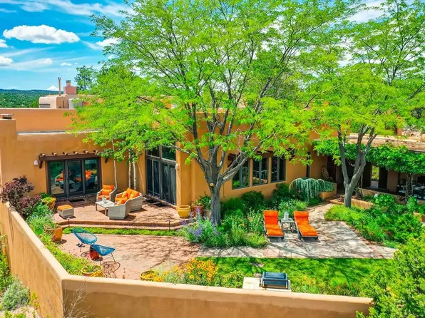 26 Camino Caruso, Santa Fe, NM 87506