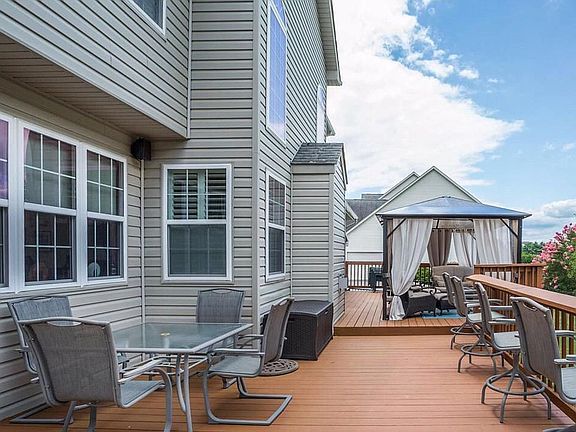 Full Length Back Deck