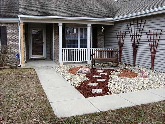 2nd image of 7203 Oakview Dr