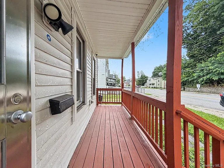63 Fowler St — Photo 16