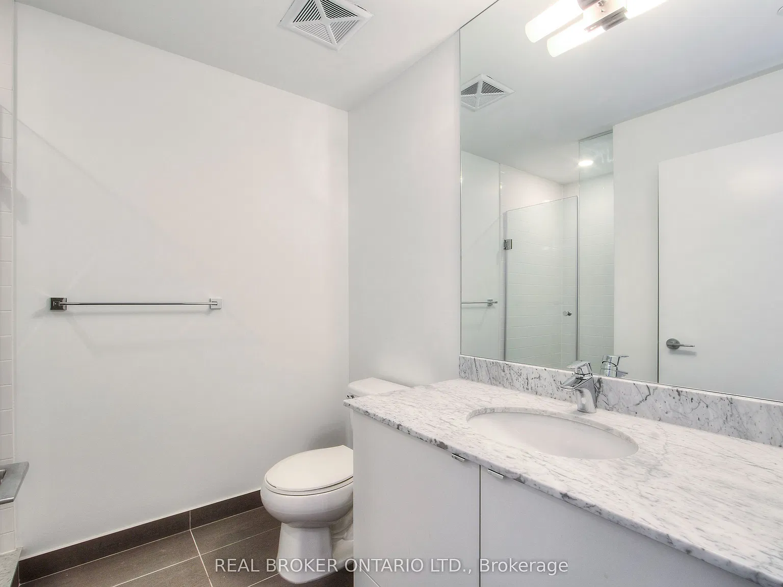 2 bed, $2,650 — Photo 4