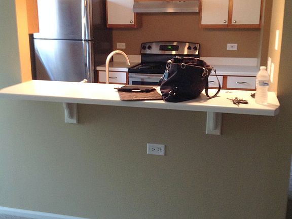 4th image of 541 Leah Ln APT 2A