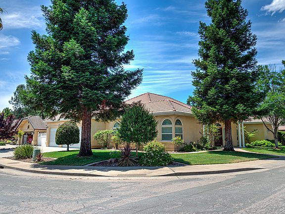 3rd image of 5594 Indianwood Dr