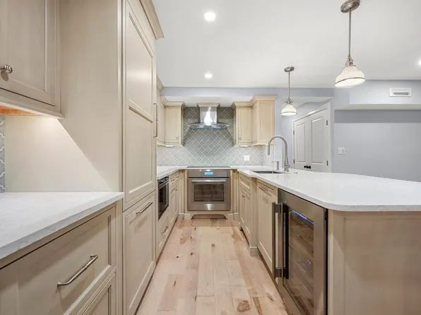 357 Commercial St #114F, Boston, MA 02109