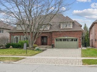 1494 The Links Dr, Oakville, ON