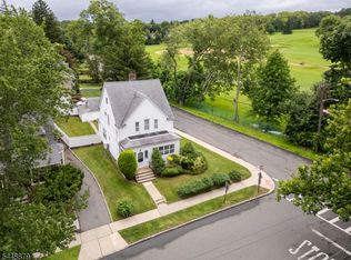39 Brookdale Ave, Verona Twp., NJ 07044