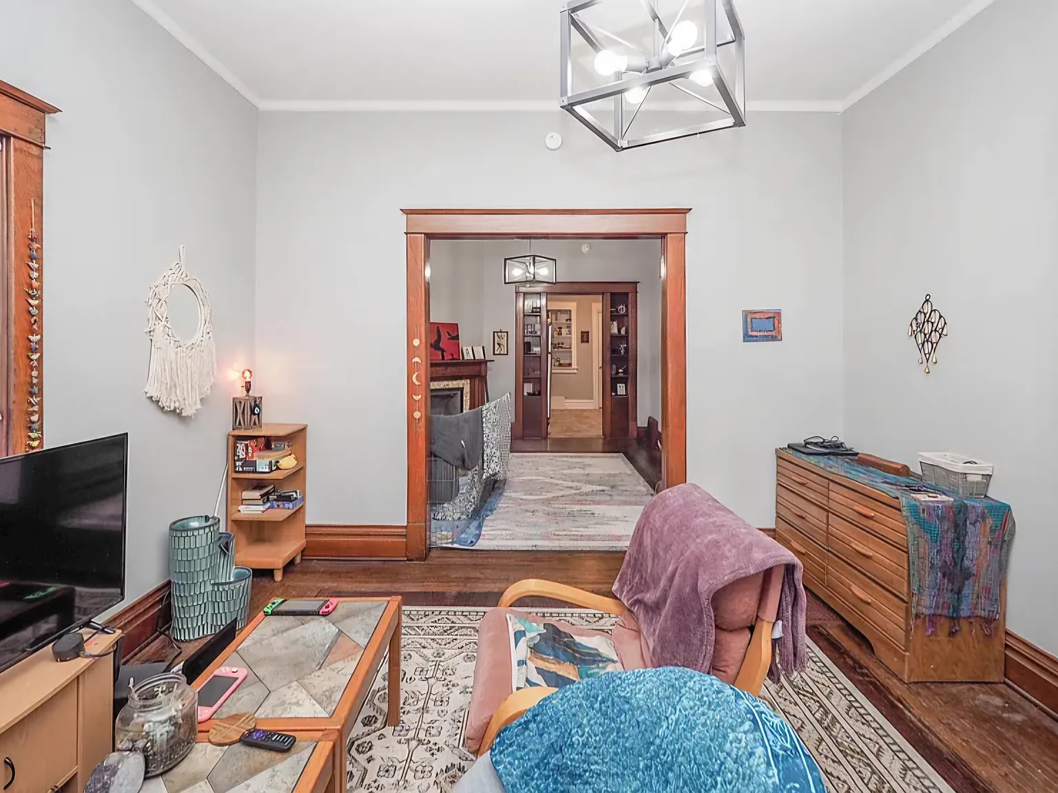2 bed, 800 sqft, $1,200 — Photo 2