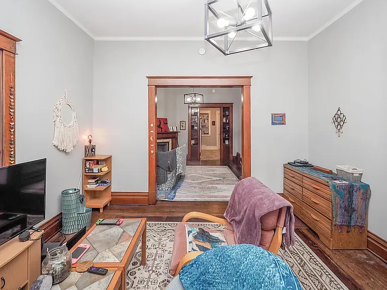 907 Walwood Pl #1 — Photo 2