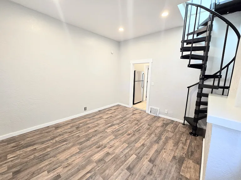 833 S Edison St — Photo 9