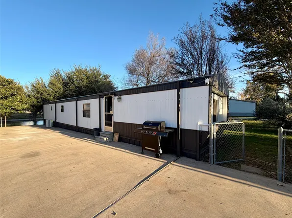 3407 Samoan Ct, Granbury, TX 76048