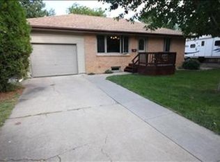 2910 S 47th St, Lincoln, NE 68506