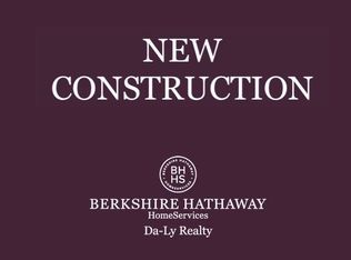 601 6th St, Phillips, NE 68865