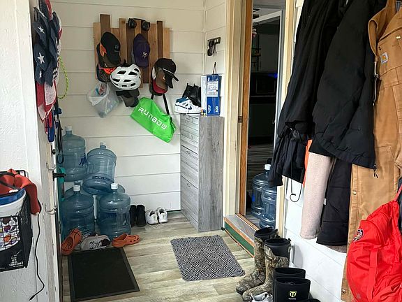 2nd image of 319 Maple St