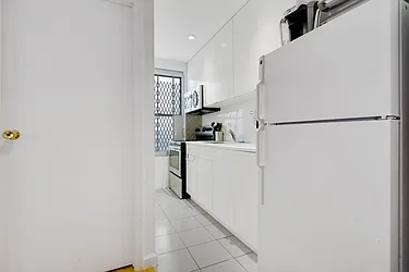 Rented by Matthew Gros-Werter, LREB 