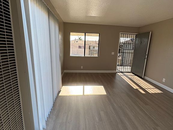 3rd image of 3940 W 112th St #7