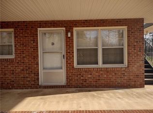 1101 Robin Hood Rd APT D, High Point, NC 27262